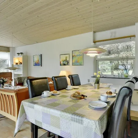 Gynna - 1-2km From The Sea In Western Jutland By Interhome *